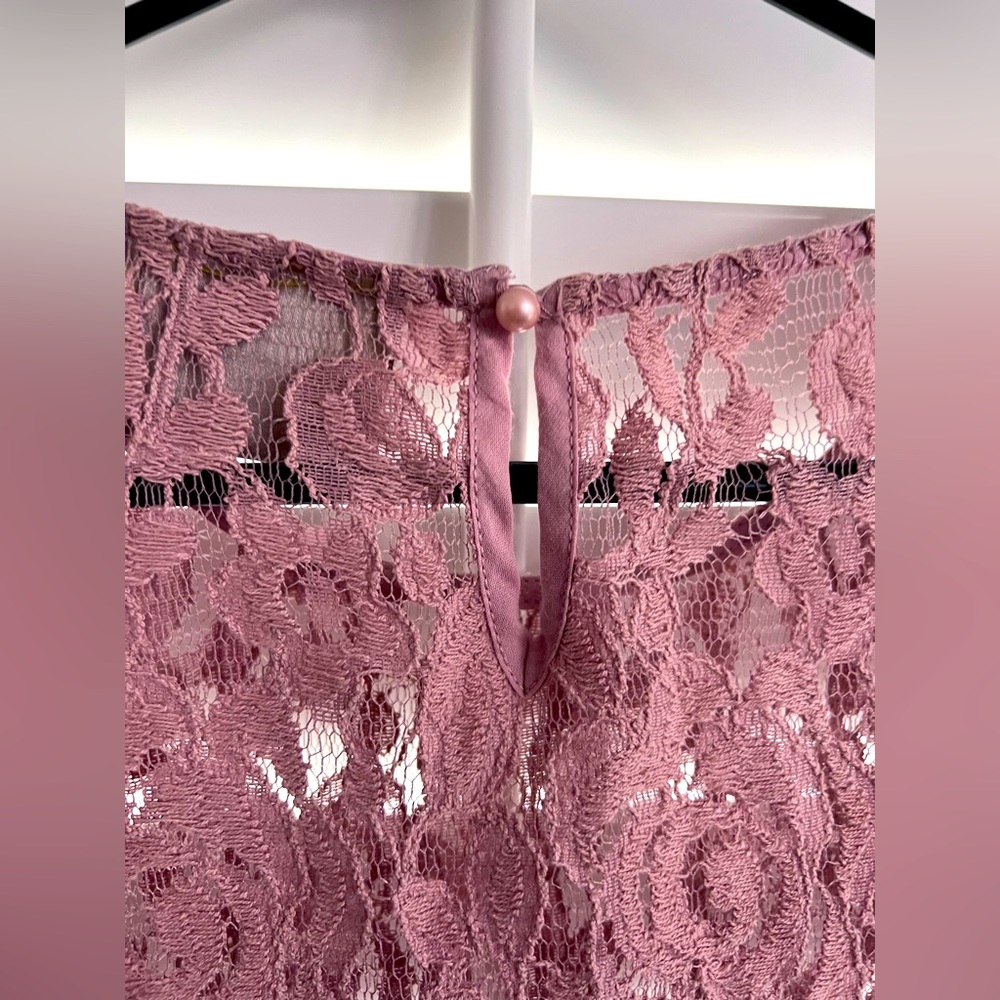 Lace tank/shell - Picture 3 of 5
